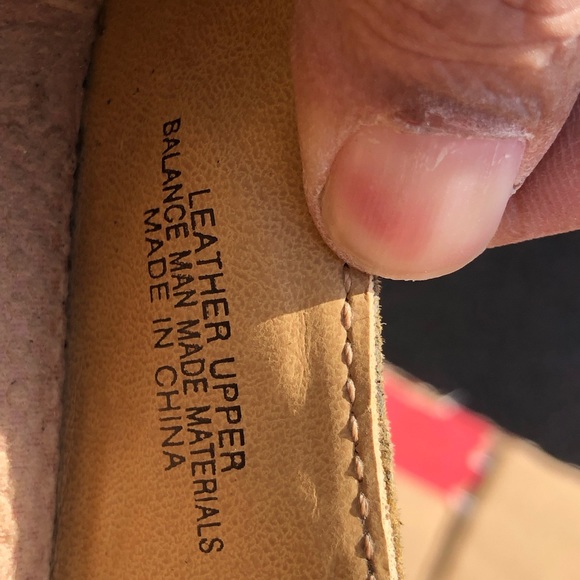 BOC  C63570 Metalic Gold FLOWER WEDGE SANDALS LEATHER Size 9 - Picture 12 of 14